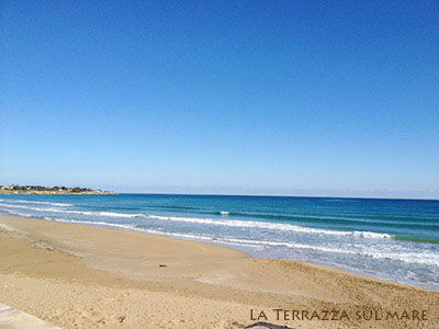 Spiaggia di Avola, vicino Siracusa, sotto il B&B,vacanza al mare low cost