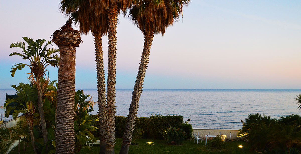 B&B Avola Bed and Breakfast sul mare Siracusa camere con confort di un Hotel si trova a Siracusa